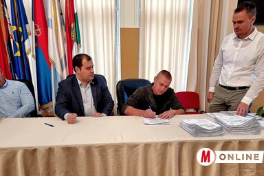 Az oromi Karácsonyi Krisztiánék a pályázatnak köszönhetően központi fűtéssel melegednek a télen (Puskás Károly felvétele)