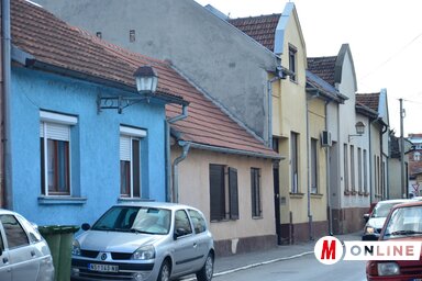 Az Almási városnegyed nagyjából három évszázada megvan, Újvidék építészeti örökségének, hagyományvilágának szerves részét alkotja. Az itt lévő házak országos szintű védelmet élveznek (Fotó: Dávid Csilla felvétele)