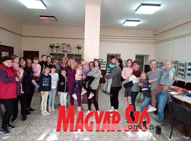Magyarcsernyén (Fotó: Vidács Hajnalka felvétele) Magyarcsernyén (Fotó: Vidács Hajnalka felvétele)