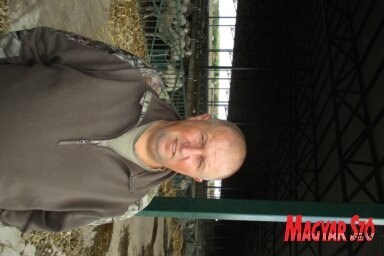 Borsos Csaba: Kereken 40 éve foglalkozom juhtenyésztéssel, s a folyamatos báránykivitelben látom az ágazat távlatát