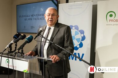 Pásztor isván: A szülőföldön való boldogulás a vállalkozást, a munkavállalást és a szociális biztonságot jelenti (Fotó: Molnár Edvárd felvétele)