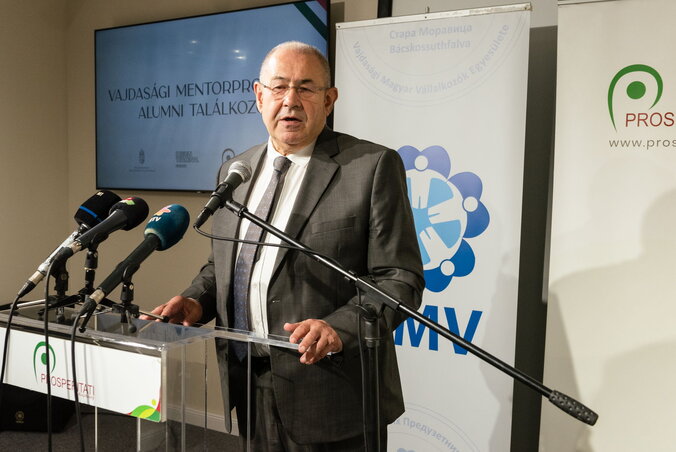 Ištvan Pastor: Prosperitet u domovini podrazumeva preduzetništvo, zapošljavanje i socijalnu sigurnost (Foto: Edvard Molnar) Ištvan Pastor: Prosperitet u domovini podrazumeva preduzetništvo, zapošljavanje i socijalnu sigurnost (Foto: Edvard Molnar)