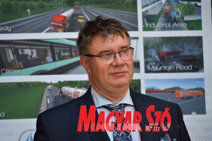 Barta Eke Gyula (Fotó: Molnár Edvárd felvétele) Barta Eke Gyula (Fotó: Molnár Edvárd felvétele)