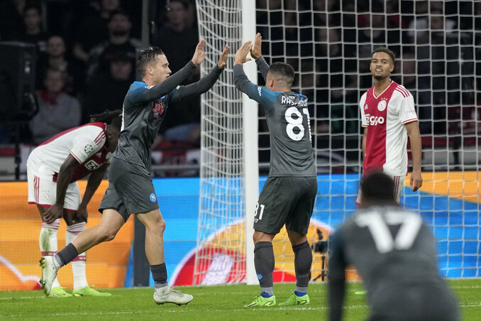 Az amszterdami estére az Ajax és a Napoli is sokáig emlékezni fog… (Fotó: Beta/AP)