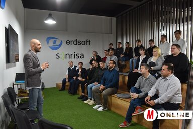 Fürstner Igor, a Szabadkai Műszaki Szakfőiskola igazgatója köszönő beszéde  (Fotó: Molnár Edvárd)