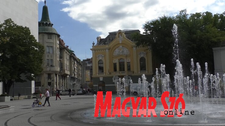 A kérdezőbiztosok a hónap végéig járják az országot (Molnár Edvárd felvétele) A kérdezőbiztosok a hónap végéig járják az országot (Molnár Edvárd felvétele)