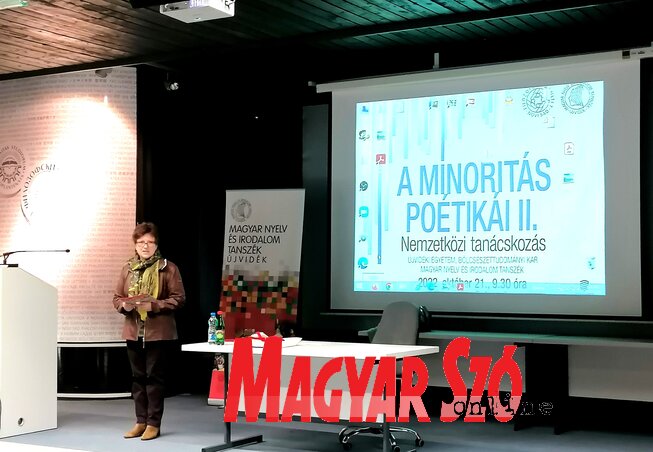 A hungarológiai műhelyek képviselői vettek részt az újvidéki tanácskozáson (Fotó: Ádám Jennifer) A hungarológiai műhelyek képviselői vettek részt az újvidéki tanácskozáson (Fotó: Ádám Jennifer)