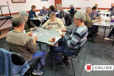 Első alkalommal tartott kártyaversenyt a rokkantnyugdíjas-egyesület (Lakatos János felvétele)