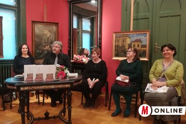 A kötet bemutatóján (Fotó: Lukács Melinda)