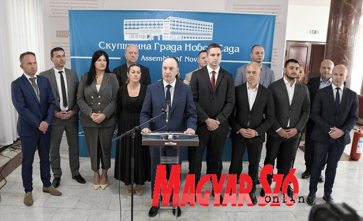 Az új polgármester szerint jövőre három hídépítés zajlik majd a város területén (Fotó: Ótos András felvétele) Az új polgármester szerint jövőre három hídépítés zajlik majd a város területén (Fotó: Ótos András felvétele)