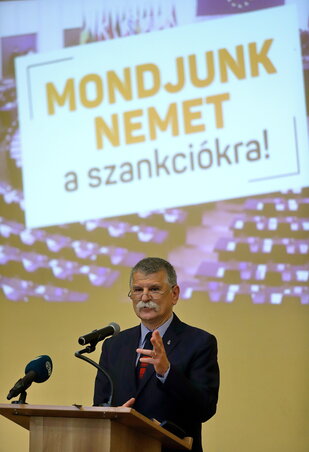 Kövér László szerint ami most zajlik, az Európa gazdaságának szándékolt tönkretétele (Fotó: MTI) Kövér László szerint ami most zajlik, az Európa gazdaságának szándékolt tönkretétele (Fotó: MTI)