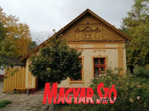 A skanzenben bóklászva takaros falusi házakban gyönyörködhetünk (Sándor Zoltán felvétele) A skanzenben bóklászva takaros falusi házakban gyönyörködhetünk (Sándor Zoltán felvétele)