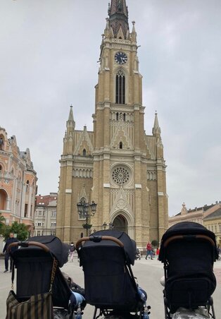 A Mária Neve templomnál (Fotó: Rúzsa Magdi Instagram-oldala) A Mária Neve templomnál (Fotó: Rúzsa Magdi Instagram-oldala)