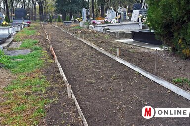 Közel félmillió dinárba kerül majd a járda (Fotó: Gergely Árpád felvétele)