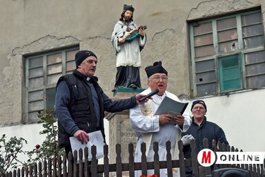 Nagy József atya beszédében elmondta, hogy bár kis közösségről van szó mégis nagy az összefogás (Fotó: Gergely Árpád felvétele)