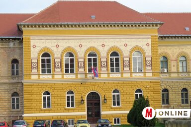 Újra eredeti állapotában a homlokzat (Kecskés István felvétele)