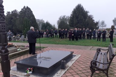 Pál Károly méltatja Csubela Ferenc életművét (Fotó: Kazinczy Paszterkó Diana)