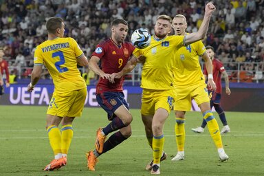 Az ukránok a vezetésük után nem tudták felvenni a harcot a spanyolokkal (Fotó: Beta/AP)
