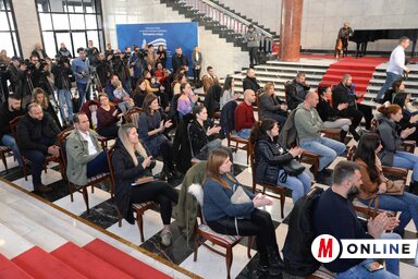 Tartományi támogatás családoknak ingatlan vásárlásra (Dávid Csilla felvétele)