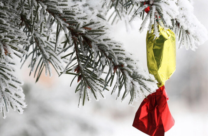 A szaloncukor is a karácsonyfa éke (Fotó: itshungarian.com)