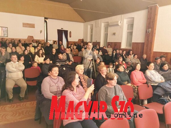 (Lennert Móger Tímea felvétele) (Lennert Móger Tímea felvétele)