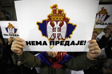 A felvétel a koszovói szerbeket támogató pénteki megmozduláson készült (Fotó: Beta)