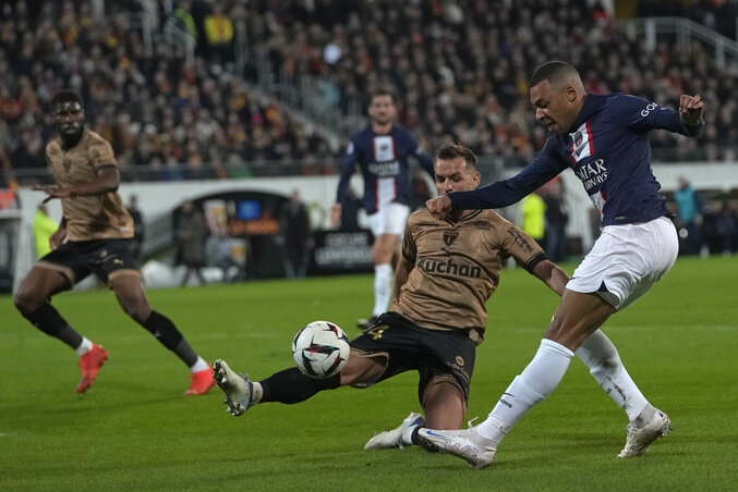 A Lens a hősies győzelemmel 4 pontra megközelítette a PSG-t (Fotó: Beta/AP) A Lens a hősies győzelemmel 4 pontra megközelítette a PSG-t (Fotó: Beta/AP)