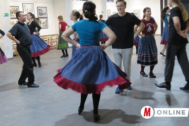 A Tűzrevalók tánccsoport próbája (Fotó: Albert Éva)