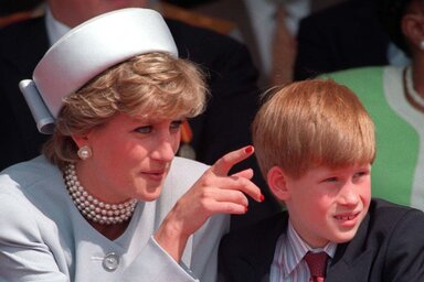 Diana hercegnő és Harry herceg (Fotó: Skynews)