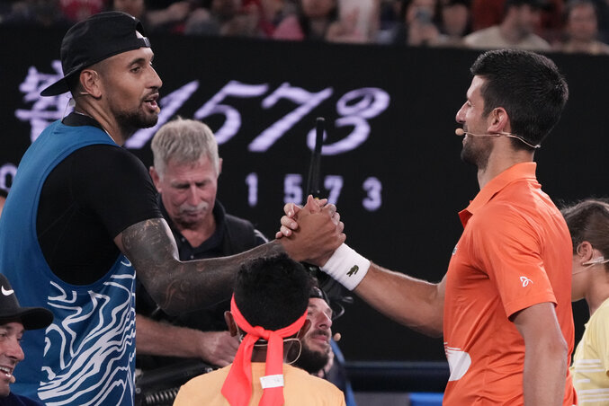 Óriási érdeklődés (15 ezer néző!) övezte a Rod Laver Arénában megtartott Đoković–Kyrgios edzőmérkőzést, a belépőkből befolyt összeget pedig az ausztrál szövetség alapítványának ajánlották fe Óriási érdeklődés (15 ezer néző!) övezte a Rod Laver Arénában megtartott Đoković–Kyrgios edzőmérkőzést, a belépőkből befolyt összeget pedig az ausztrál szövetség alapítványának ajánlották fe