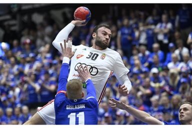 Szita Zoltán lőtt kapura (Fotó: MTI)