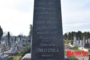 A Törley család síremlékének felirata (Patyi Szilárd felvétele)