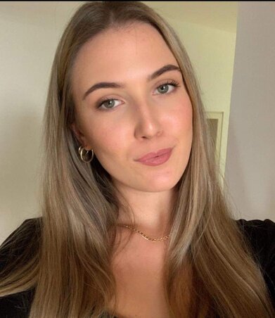 Szűcs Ildikó Szűcs Ildikó