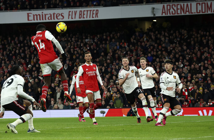 Nketiah az első góljánál tökéletes ütemben emelkedett Xhaka beadására (Fotó: Beta/AP) Nketiah az első góljánál tökéletes ütemben emelkedett Xhaka beadására (Fotó: Beta/AP)