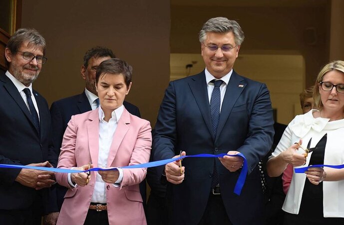Andrej Plenković és Ana Brnabić megnyitja a szabadkai Horvát Házat (Fotó: Beta) Andrej Plenković és Ana Brnabić megnyitja a szabadkai Horvát Házat (Fotó: Beta)