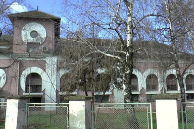 Az óbecsei Toplana Hőtermelő és Szolgáltató Közvállalat épülete (Fotó: TV Bečej)