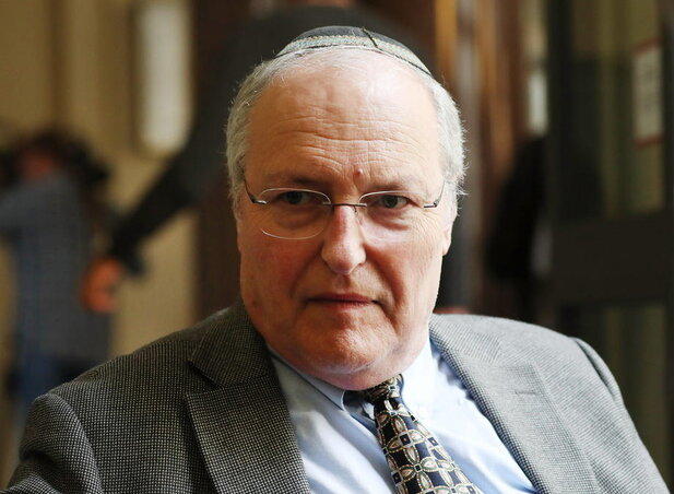 Efraim Zuroff (Fotó: EPA-EFE)