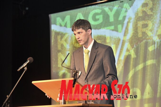 Aron Šutuš drži svoj svečani govor (Foto: Arpad Gergelj)