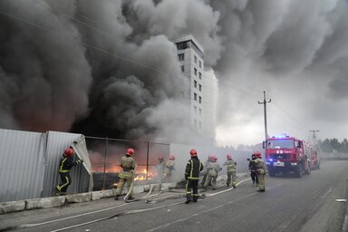 Az orosz rakéták tegnap is több célpontot találtak (Fotó: AP via Beta)