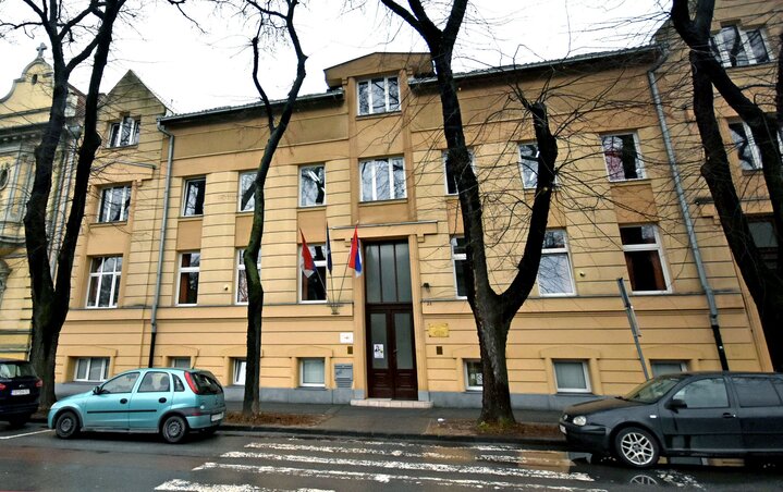A Kosztolányi Dezső Tehetséggondozó Gimnázium épülete (Fotó: Gergely Árpád)