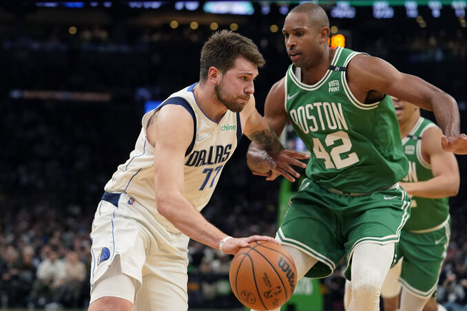 Luka Dončićék legutóbb nagy diadalt arattak a bostoni TD Gardenben (Fotó: Beta/AP)