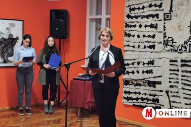 Csibi Krisztina, a Magyarság Háza igazgatója megnyitja a topolyai kiállítást (Fotó: Herceg Elizabetta)