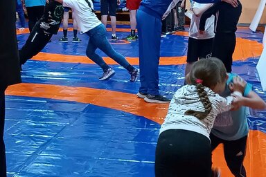 Ismerkedés a birkózás alapjaival