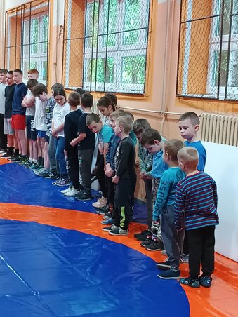 Kicsiket és nagyokat egyaránt érdekelte a birkózás Kicsiket és nagyokat egyaránt érdekelte a birkózás