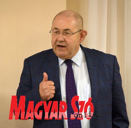 Pásztor István: Ennek az egész térségnek a lehetőségét, kifutását határozhatjuk meg az elkövetkező négy-öt évre (Fotó: Ótos András) Pásztor István: Ennek az egész térségnek a lehetőségét, kifutását határozhatjuk meg az elkövetkező négy-öt évre (Fotó: Ótos András)