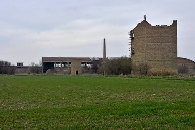 A volt kendergyár területén is lehetőség van vámszabad övezet kialakítására (Fotó: Gergely József)