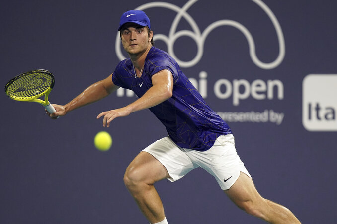 Miomir Kecmanović folytatta kiváló szereplését Miamiban (Fotó: Beta/AP) Miomir Kecmanović folytatta kiváló szereplését Miamiban (Fotó: Beta/AP)