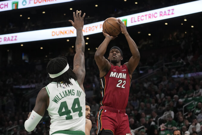 Butlerék hatékony hárompontosai jelentették a döntő különbséget Bostonban (Fotó: Beta/AP) Butlerék hatékony hárompontosai jelentették a döntő különbséget Bostonban (Fotó: Beta/AP)