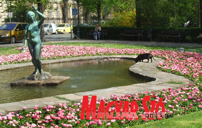 A Nimfa-szobor (Fotó: Dávid Csilla) A Nimfa-szobor (Fotó: Dávid Csilla)