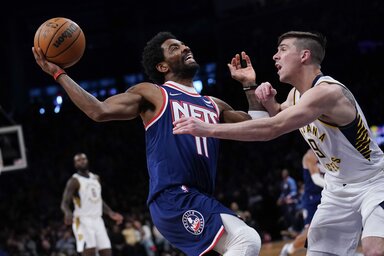A Nets a 35 pontos Kyrie Irving vezetésével szerezte meg a fontos győzelmet (Fotó: Beta/AP)
